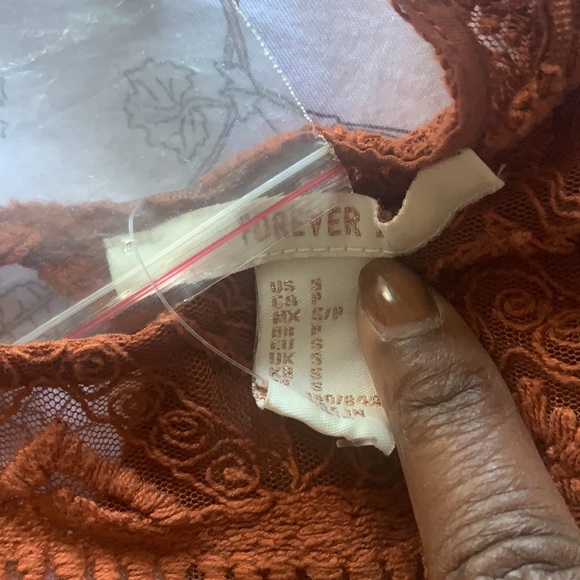 Rust knit/sheer top size Small - Picture 2 of 4